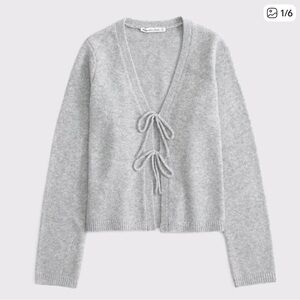 NWOT Abercrombie Tie-Front Cardigan (Gray)